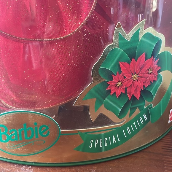 1993 Holiday Barbie NIB Mint Condition - Picture 4 of 16